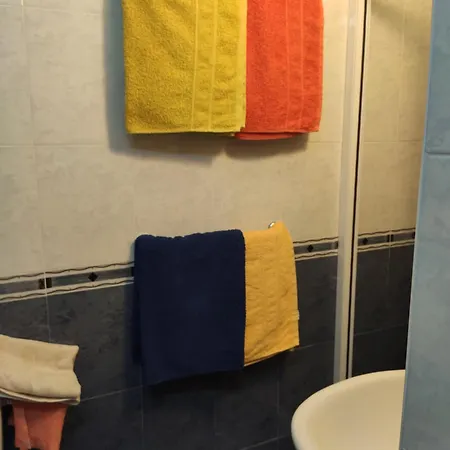 на море с собственным бассейном и подземным гаражом Apartamento *