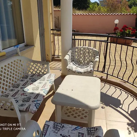 Apartamento на море с собственным бассейном и подземным гаражом Sveti Vlas