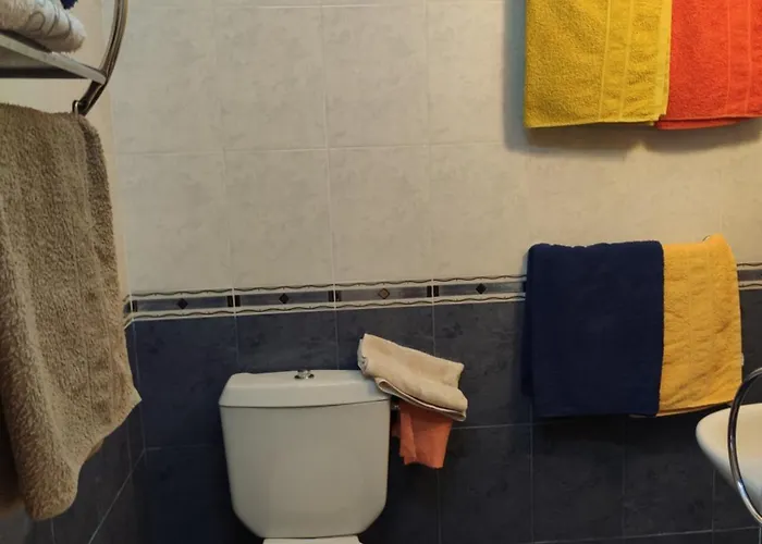 на море с собственным бассейном и подземным гаражом Apartamento